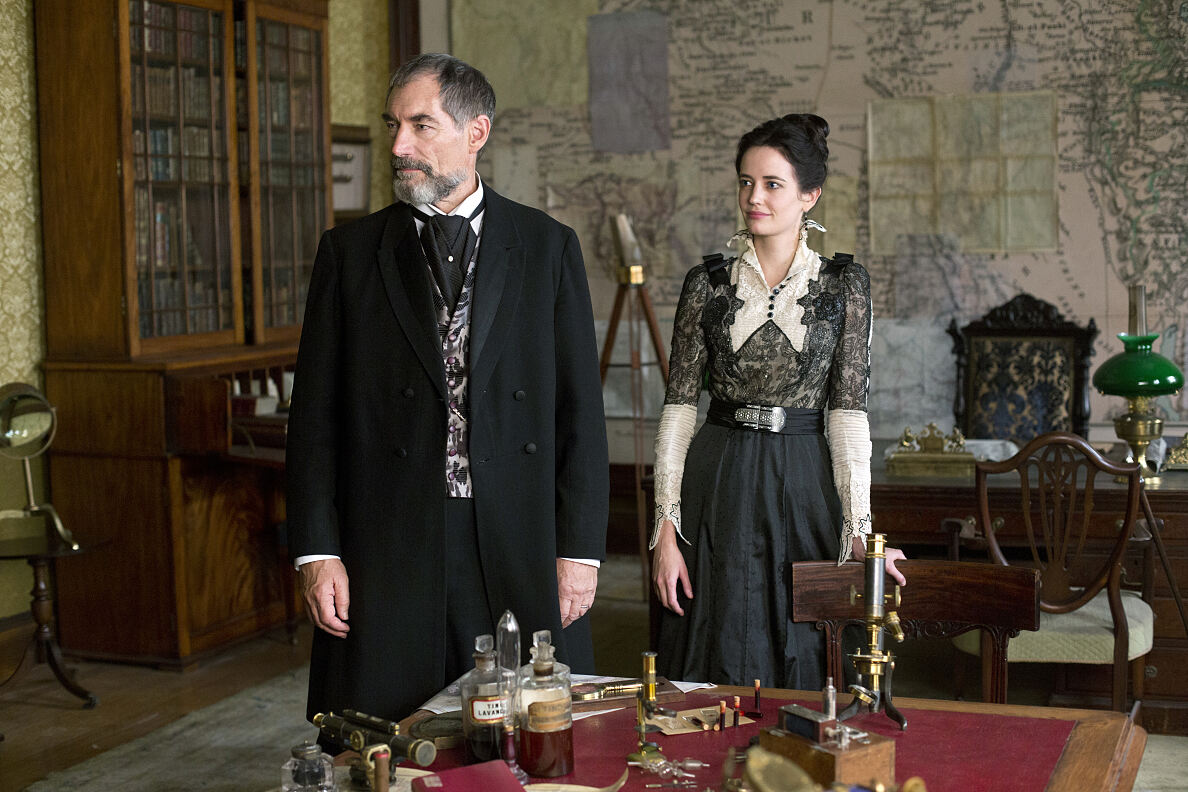 Penny Dreadful Still