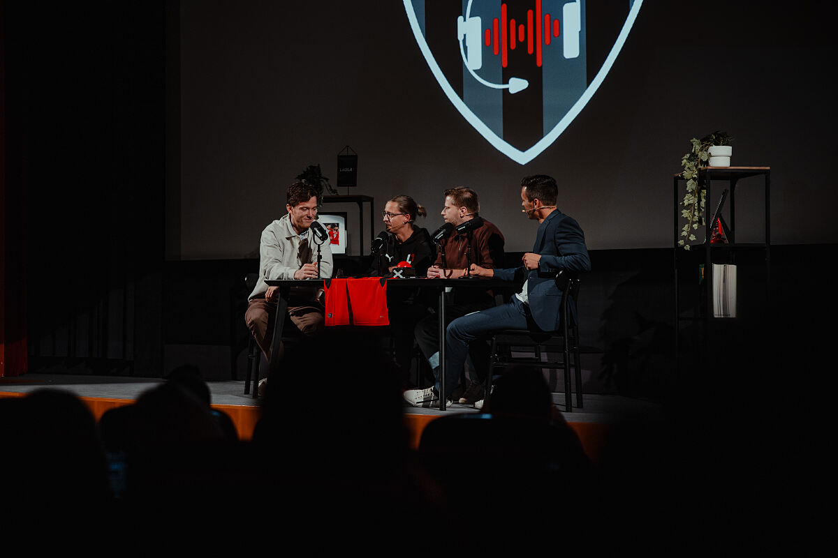 TEAMGEIST – Premiere